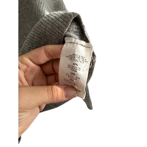 Brandy melville quarter zip sweater longsleeve size small - Picture 3 of 3